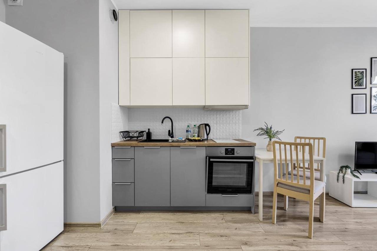 ורשה Wlochy Klinkierowa Comfort Apartment מראה חיצוני תמונה